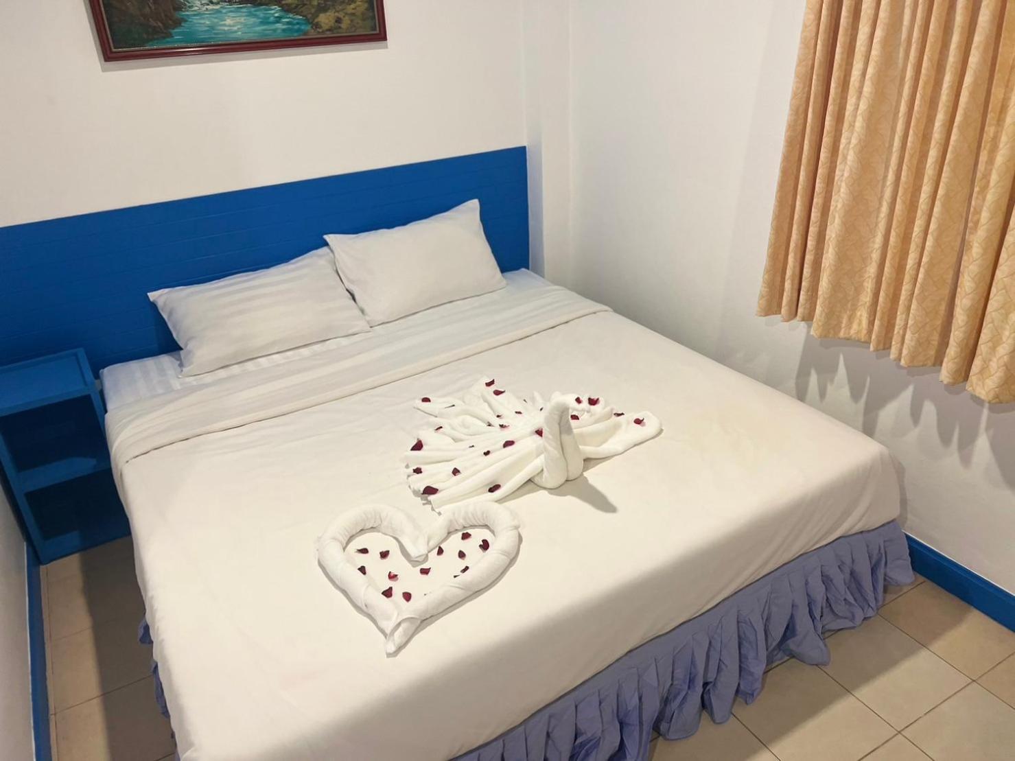 Blue Planet Hotel Patong Екстер'єр фото