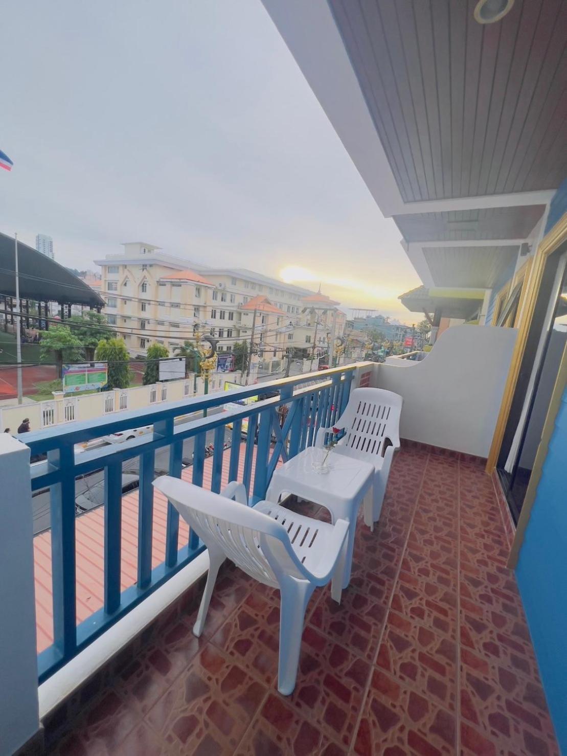 Blue Planet Hotel Patong Екстер'єр фото