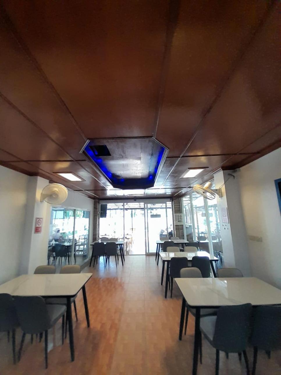 Blue Planet Hotel Patong Екстер'єр фото